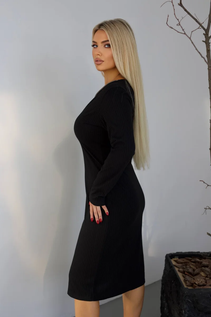 Платье